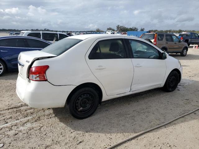 JTDBT923681207476 - 2008 TOYOTA YARIS WHITE photo 3