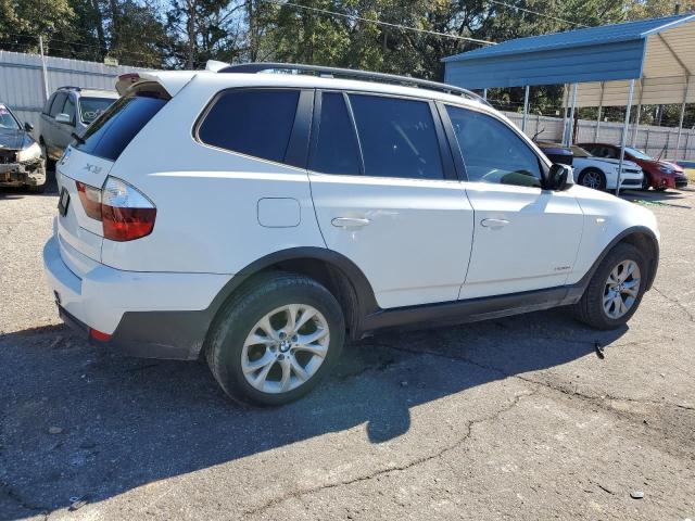 WBXPC9C43AWJ34821 - 2010 BMW X3 XDRIVE30I WHITE photo 3