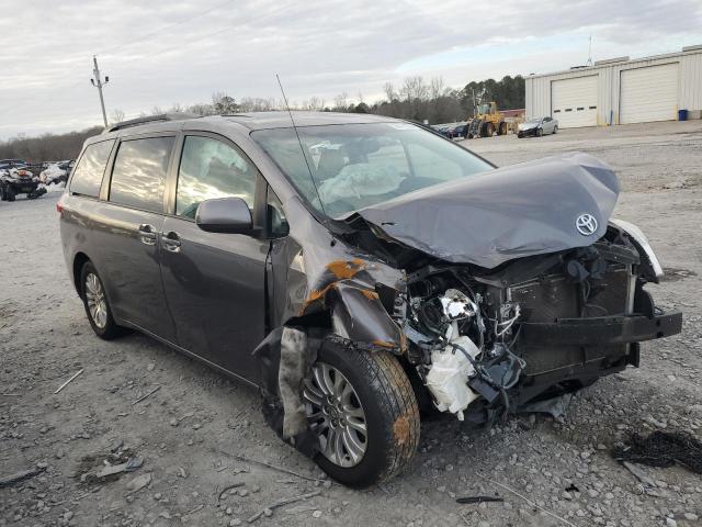 5TDYK3DC7BS158032 - 2011 TOYOTA SIENNA XLE BROWN photo 4