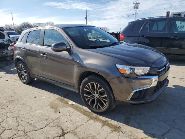 JA4AP3AU2KU034689 - 2019 MITSUBISHI OUTLANDER ES Grafit foto 4