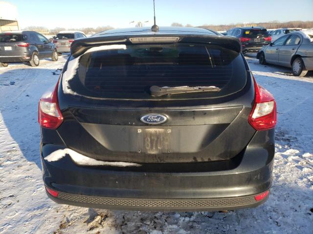 1FADP3K29DL117020 - 2013 FORD FOCUS SE BLACK photo 6