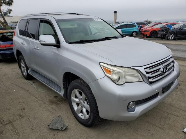 JTJBM7FX9B5028571 - 2011 LEXUS GX 460 SILVER photo 4