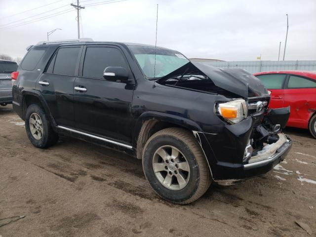 JTEBU5JR0B5071661 - 2011 TOYOTA 4RUNNER SR5 GRAY photo 4