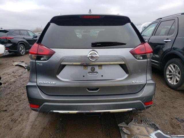 KNMAT2MV4HP544291 - 2017 NISSAN ROGUE S GRAY photo 6