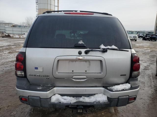 1GNDT13S052384411 - 2005 CHEVROLET TRAILBLAZE LS SILVER photo 6