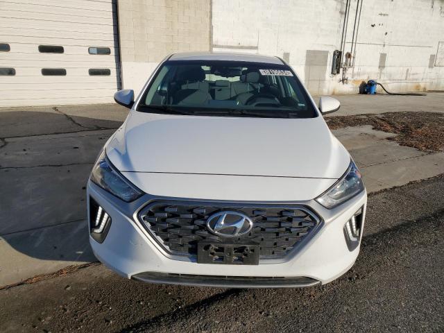 KMHC75LC4LU233996 - 2020 HYUNDAI IONIQ SE WHITE photo 5