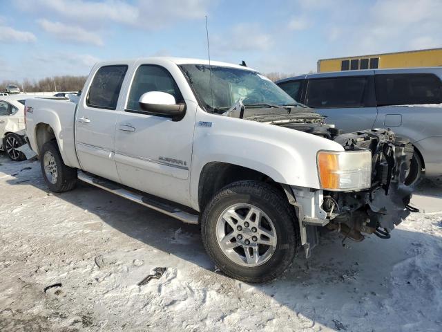 2GTEK133281318326 - 2008 GMC SIERRA K1500 WHITE photo 4