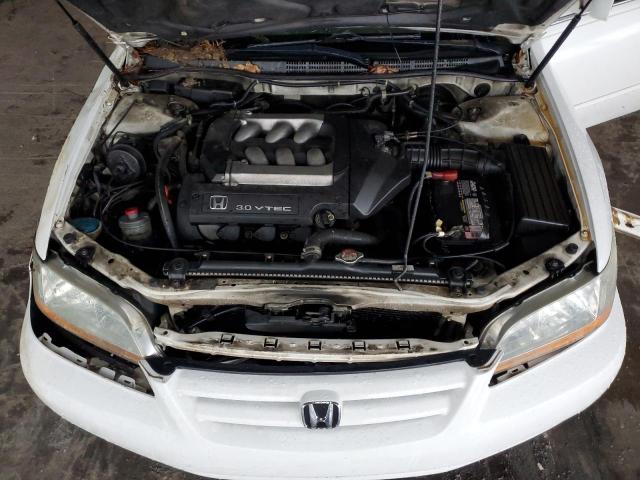 1HGCG16582A023526 - 2002 HONDA ACCORD EX WHITE photo 11