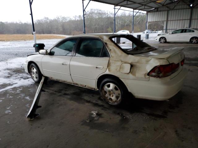 1HGCG16582A023526 - 2002 HONDA ACCORD EX WHITE photo 2