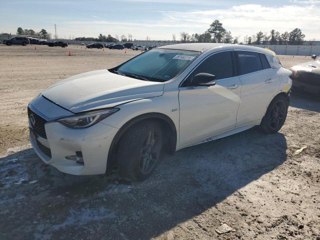 SJKCH5CP2JA055408 - 2018 INFINITI QX30 BASE أبيض صورة 1