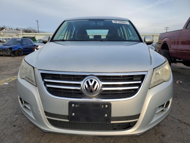 WVGAV75N59W005056 - 2009 VOLKSWAGEN TIGUAN S SILVER photo 5