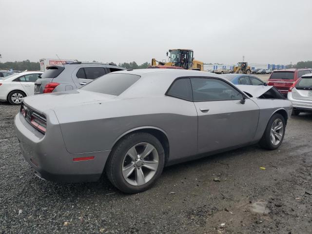 2C3CDZAG2GH176818 - 2016 DODGE CHALLENGER SXT SILVER photo 3