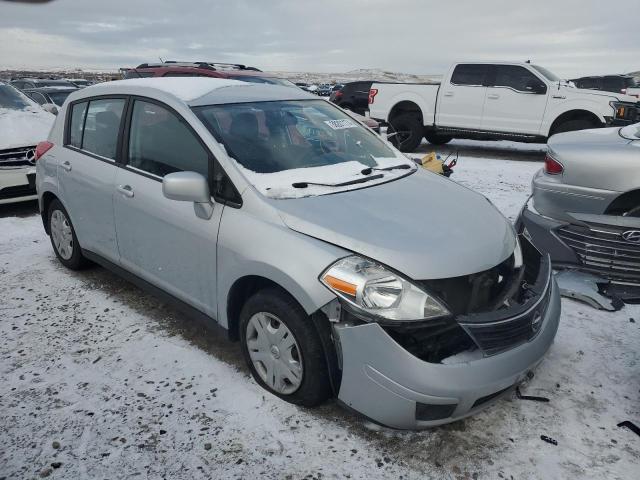 3N1BC1CP3BL374447 - 2011 NISSAN VERSA S SILVER photo 4