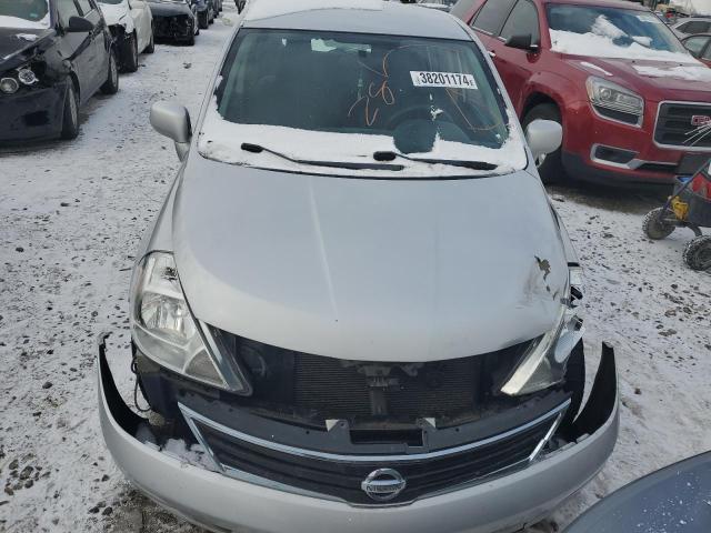 3N1BC1CP3BL374447 - 2011 NISSAN VERSA S SILVER photo 5