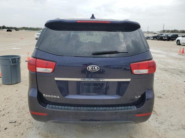 KNDMB5C15J6409736 - 2018 KIA SEDONA LX BLUE photo 6