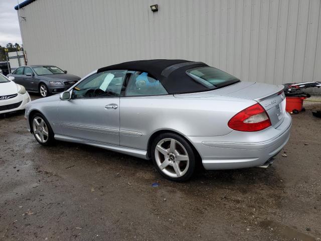 WDBTK75G86T064427 - 2006 MERCEDES-BENZ CLK 500 SILVER photo 2