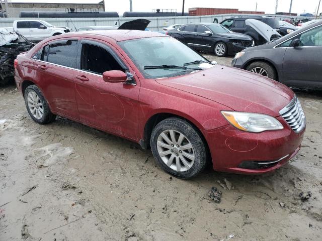 1C3BC1FB8BN531388 - 2011 CHRYSLER 200 TOURING RED photo 4