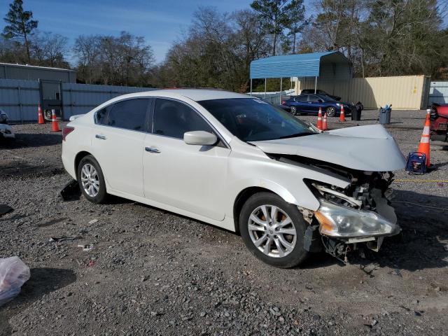 1N4AL3AP3EC269131 - 2014 NISSAN ALTIMA 2.5 WHITE photo 4