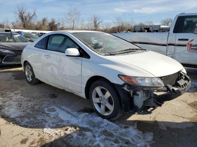 2HGFG12938H518734 - 2008 HONDA CIVIC EXL WHITE photo 4