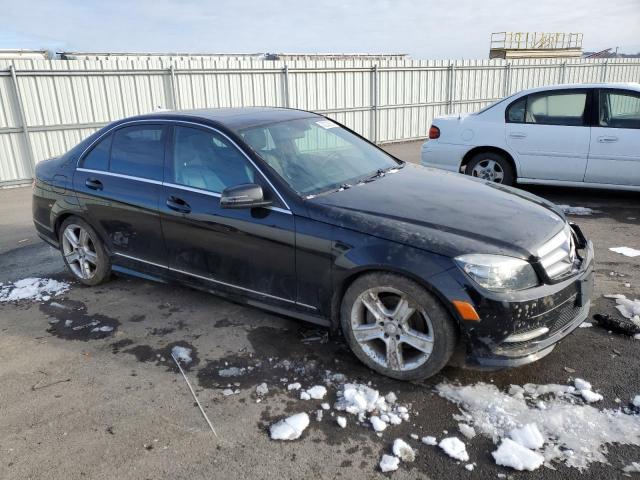 WDDGF5EB8BR174990 - 2011 MERCEDES-BENZ C300 300 BLACK photo 4