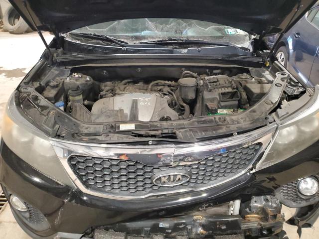 5XYKUDA27CG235546 - 2012 KIA SORENTO EX BLACK photo 11