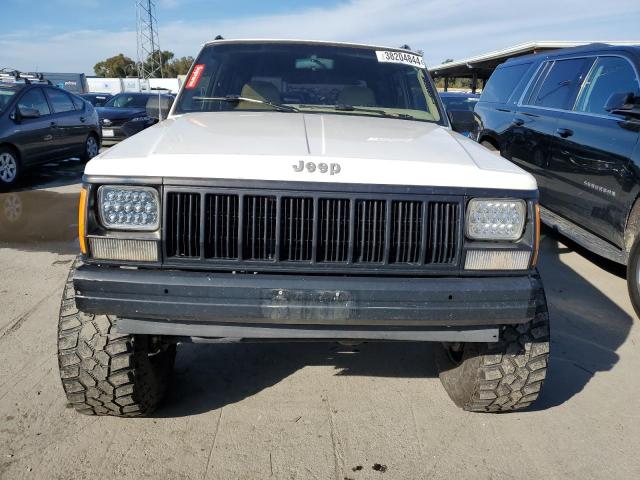 1J4FJ28SXTL252747 - 1996 JEEP CHEROKEE SE WHITE photo 5