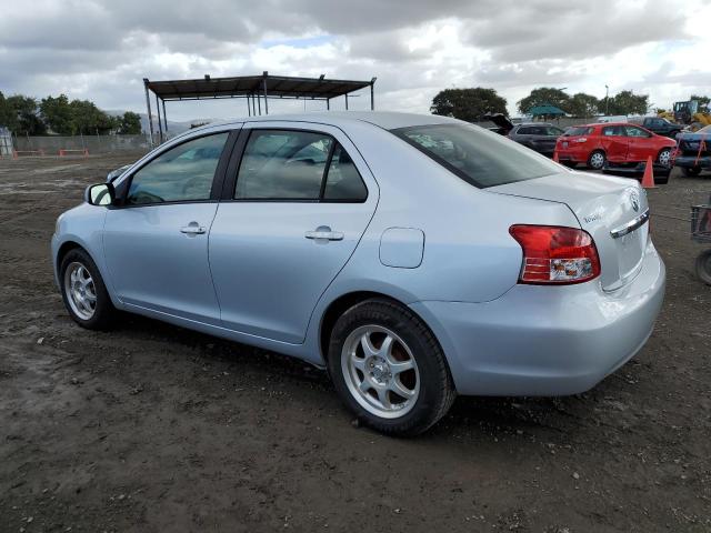 JTDBT923481262878 - 2008 TOYOTA YARIS SILVER photo 2