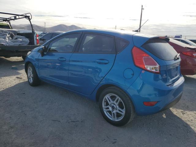 3FADP4EJ0HM154180 - 2017 FORD FIESTA SE BLUE photo 2