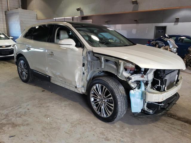 2LMTJ8LRXGBL22432 - 2016 LINCOLN MKX RESERVE 奶油色 照片 4