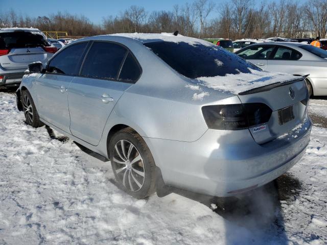 3VWDZ7AJ8BM390849 - 2011 VOLKSWAGEN JETTA SE SILVER photo 2