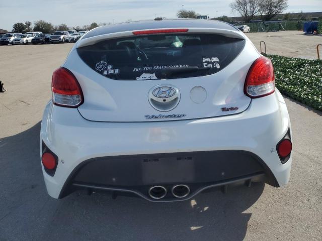 KMHTC6AE5GU285987 - 2016 HYUNDAI VELOSTER TURBO WHITE photo 6