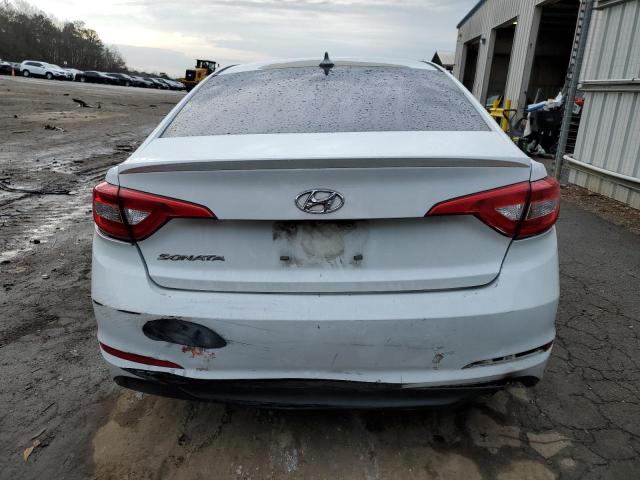 5NPE24AF5FH182560 - 2015 HYUNDAI SONATA SE WHITE photo 6