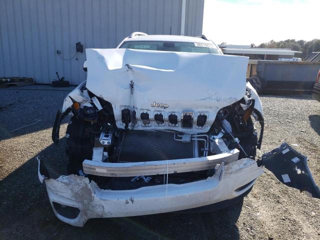 1C4PJLCB2KD392727 - 2019 JEEP CHEROKEE LATITUDE WHITE photo 5