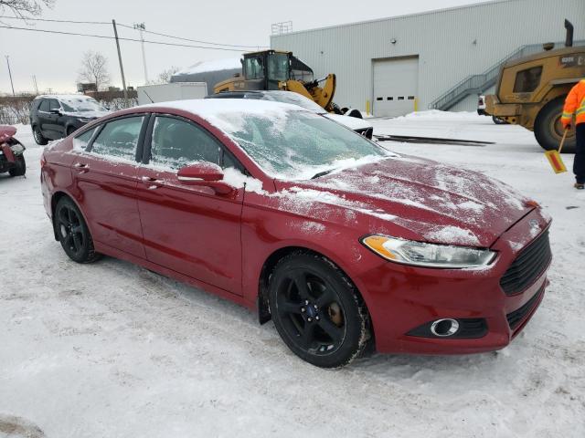 1FA6P0H72F5104529 - 2015 FORD FUSION SE RED photo 4