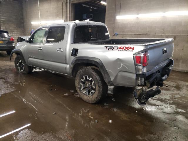 3TMCZ5AN0NM486131 - 2022 TOYOTA TACOMA DOUBLE CAB ვერცხლისფერი ფოტო 2