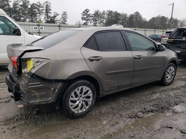 2T1BURHE7JC096413 - 2018 TOYOTA COROLLA L GRAY photo 3