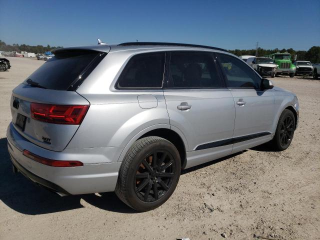 WA1VAAF78JD052705 - 2018 AUDI Q7 PRESTIGE ვერცხლისფერი ფოტო 3