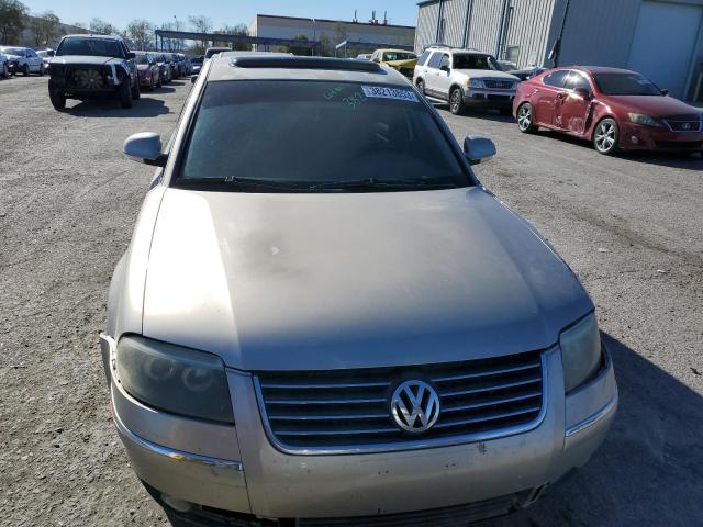 WVWPD63B54P242718 - 2004 VOLKSWAGEN PASSAT GLS GOLD photo 5