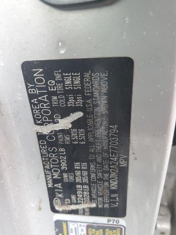 KNDJN2A24E7703794 - 2014 KIA SOUL SILVER photo 12