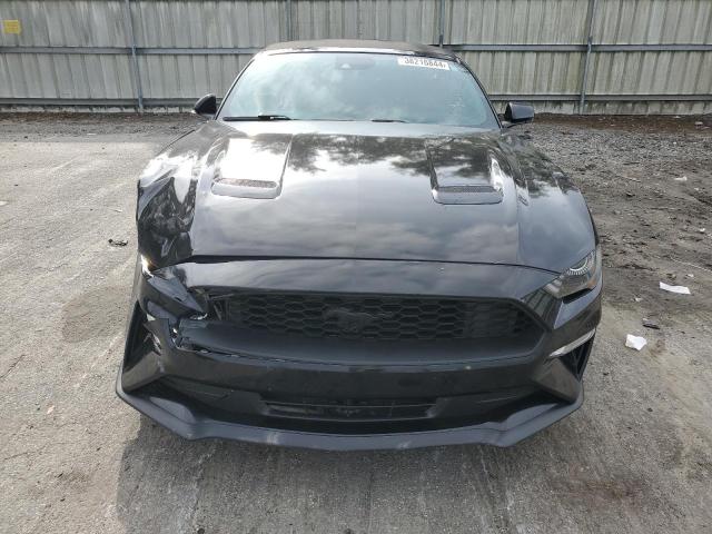 1FATP8UH9K5187242 - 2019 FORD MUSTANG BLACK photo 5