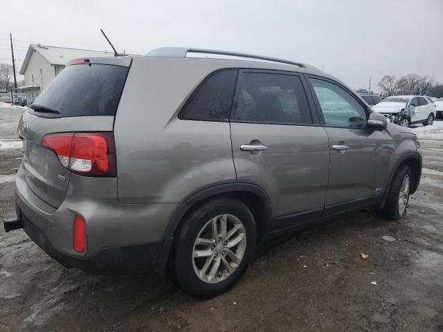 5XYKTCA66FG647543 - 2015 KIA SORENTO LX GRAY photo 3