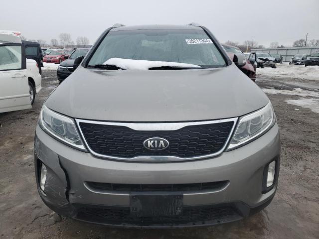 5XYKTCA66FG647543 - 2015 KIA SORENTO LX GRAY photo 5