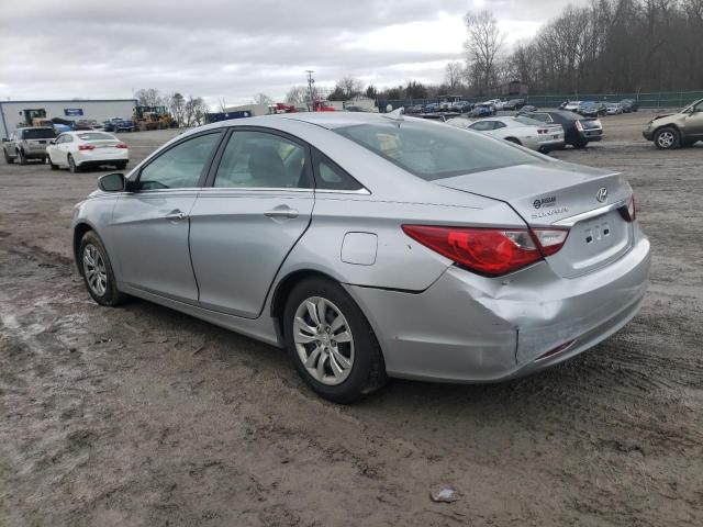 5NPEB4ACXCH322541 - 2012 HYUNDAI SONATA GLS SILVER photo 2