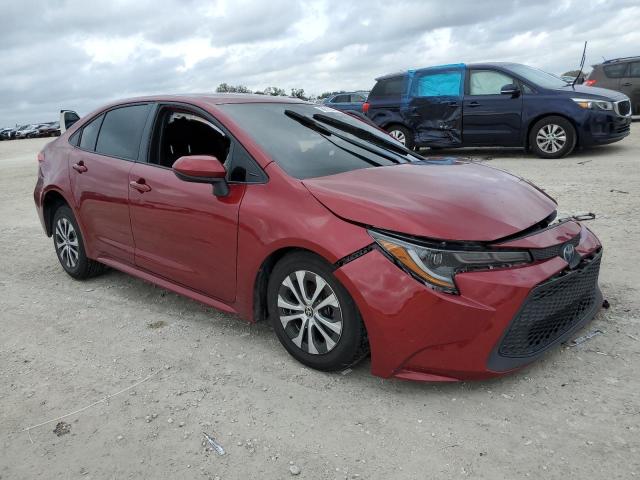 JTDEAMDE7NJ058320 - 2022 TOYOTA COROLLA LE RED photo 4