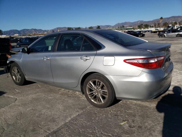 4T1BF1FK4FU061726 - 2015 TOYOTA CAMRY LE SILVER photo 2