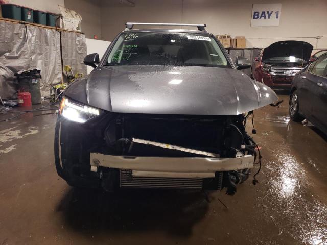 WA1F2BFYXM2033878 - 2021 AUDI Q5 PRESTIGE 灰色 照片 5