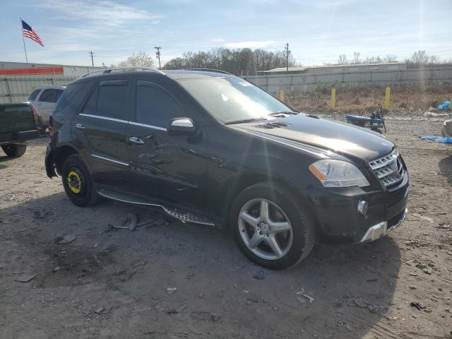 4JGBB72E59A520864 - 2009 MERCEDES-BENZ ML 550 BLACK photo 4