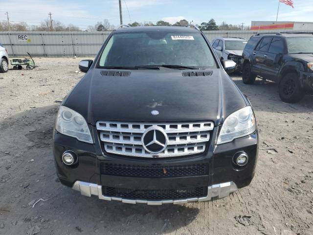 4JGBB72E59A520864 - 2009 MERCEDES-BENZ ML 550 BLACK photo 5