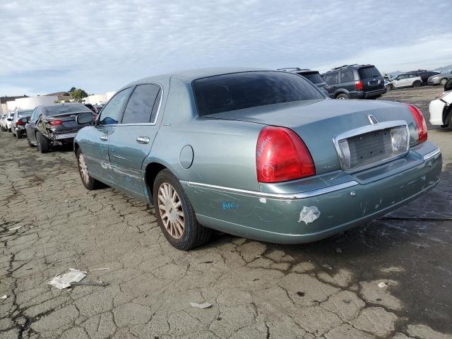 1LNHM81W14Y667848 - 2004 LINCOLN TOWN CAR EXECUTIVE BLUE photo 2