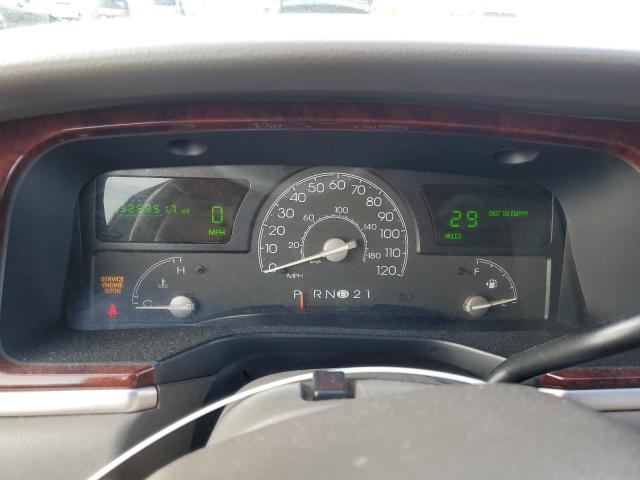 1LNHM81W14Y667848 - 2004 LINCOLN TOWN CAR EXECUTIVE BLUE photo 9